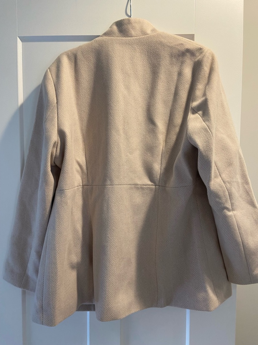 Chouyatou Cream Collarless Blazer Jacket - Picture 3 of 3